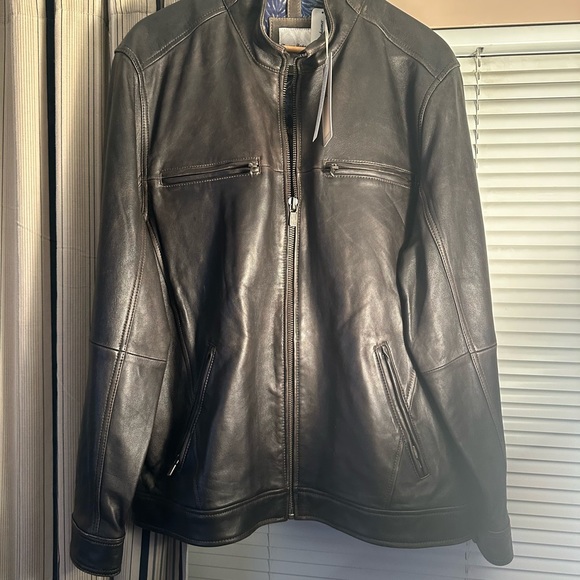 Brand New Tommy Bahama Lamb Leather , Extra Large, With tags! - Picture 1 of 4